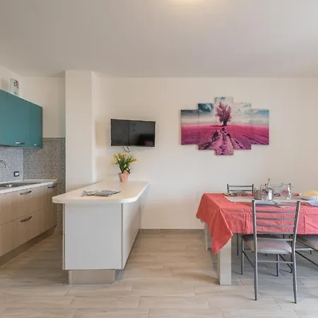 Apartmán Komfortable In La Pietraia Mit Terrasse